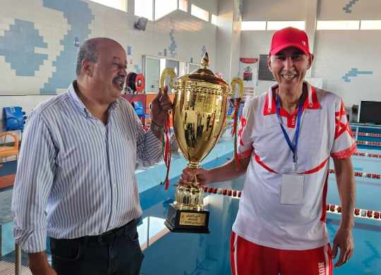 من عاصمة النخيل مراكش جمعية  النادي الرياضي المكناسي للسباحة تتوج بالكاس الغالية وتعانق المجد