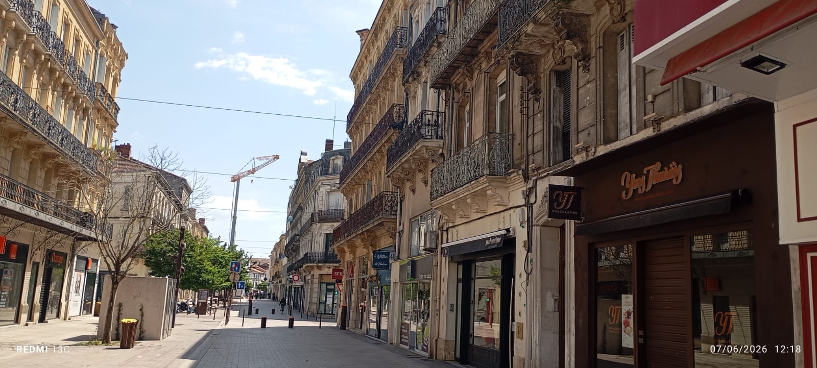 le maire d’Agen renforce sa politique de proximité au marché du Pin et confirme son engagement pour la revitalisation du quartier ainsi que l’étude d’un jumelage avec une ville marocainel