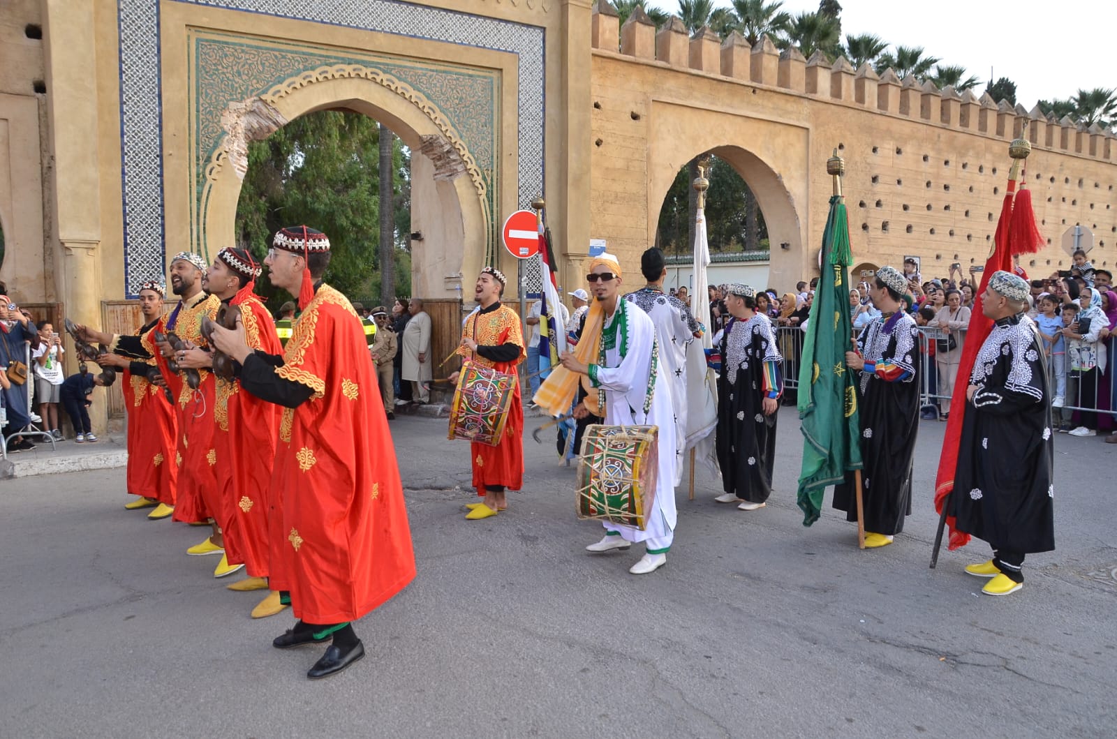 فاس .. تنظيم حفل تقديم كسوة ضريح المولى إدريس الأزهر