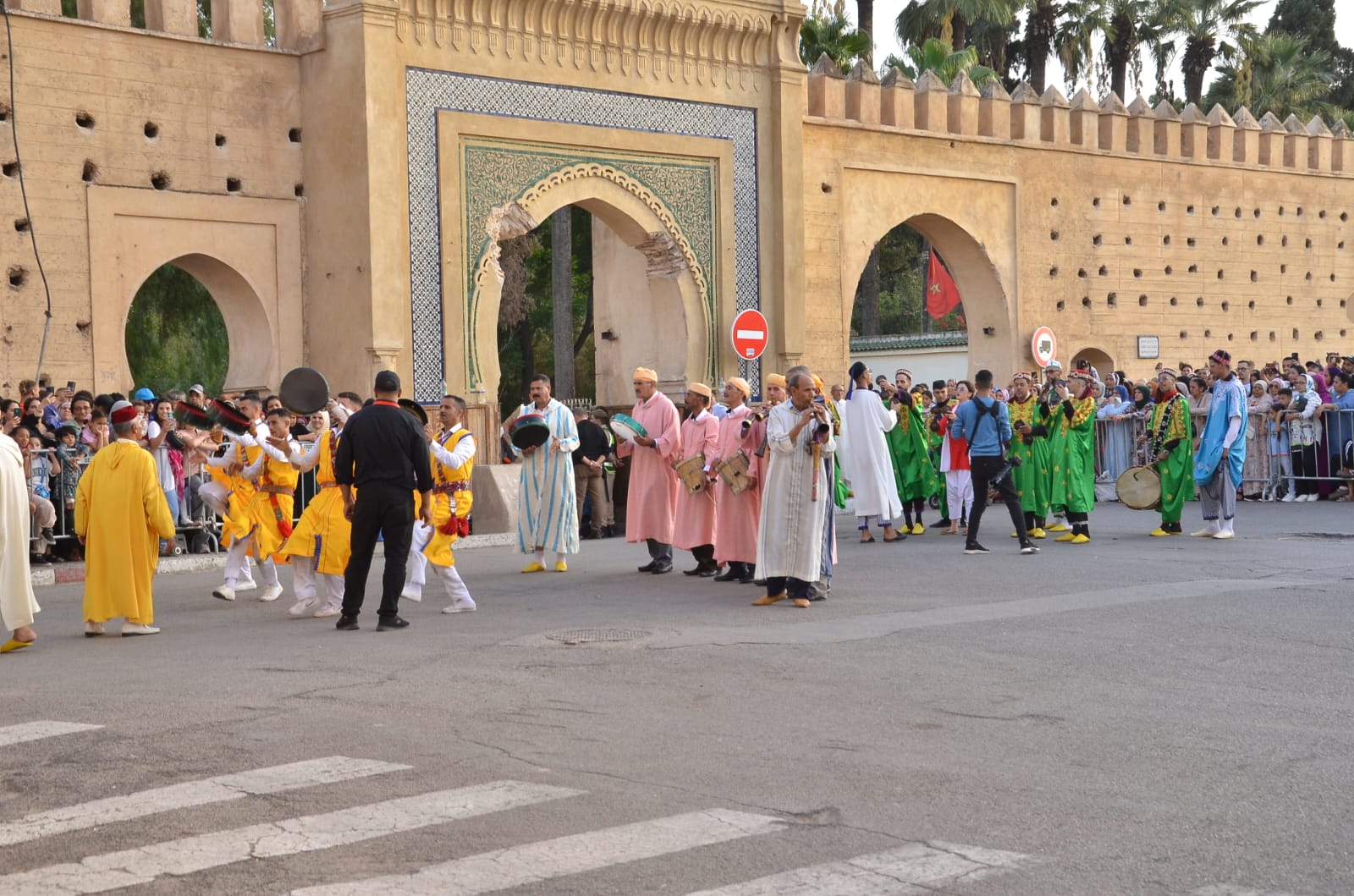 فاس .. تنظيم حفل تقديم كسوة ضريح المولى إدريس الأزهر