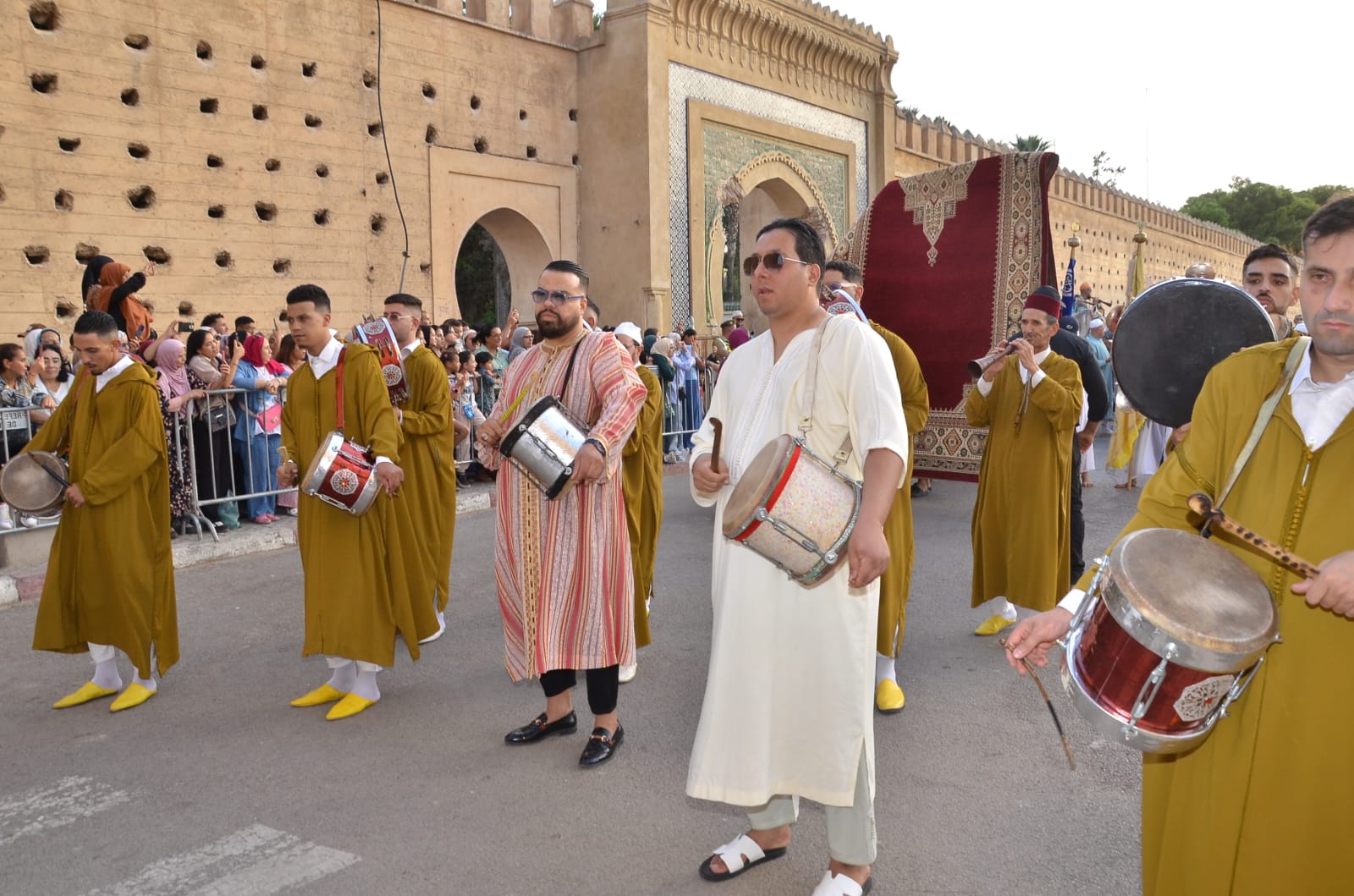 فاس .. تنظيم حفل تقديم كسوة ضريح المولى إدريس الأزهر