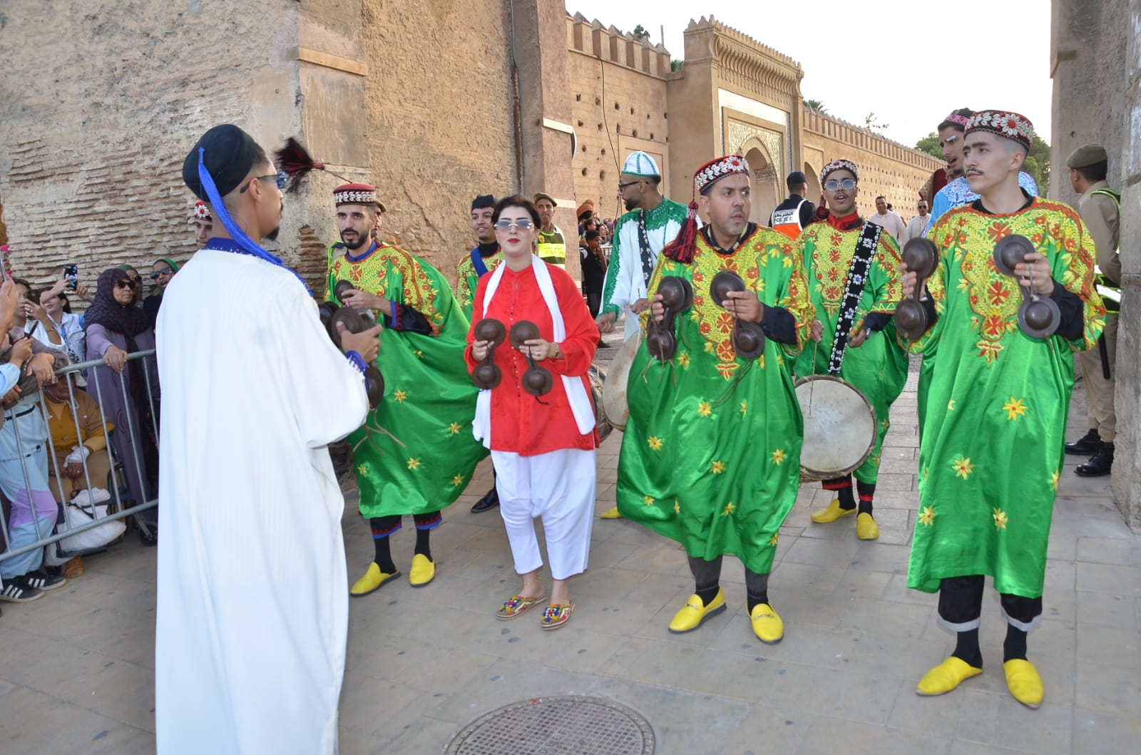 فاس .. تنظيم حفل تقديم كسوة ضريح المولى إدريس الأزهر