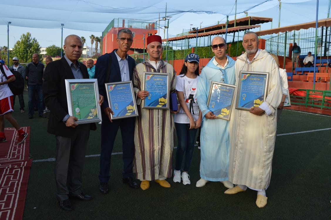 إسدال الستار عن النسخة الأولى من الدوري الرمضاني للمرحومين قاسم بنونة وصلاح الدين الغماري إسدال الستار عن النسخة الأولى من الدوري الرمضاني للمرحومين قاسم بنونة وصلاح الدين الغماري