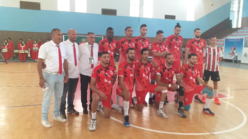 النادي المكناسي يتوج بطلا للكرة الطائرة برسم موسم 2020-2021 النادي المكناسي يتوج بطلا للكرة الطائرة برسم موسم 2020-2021