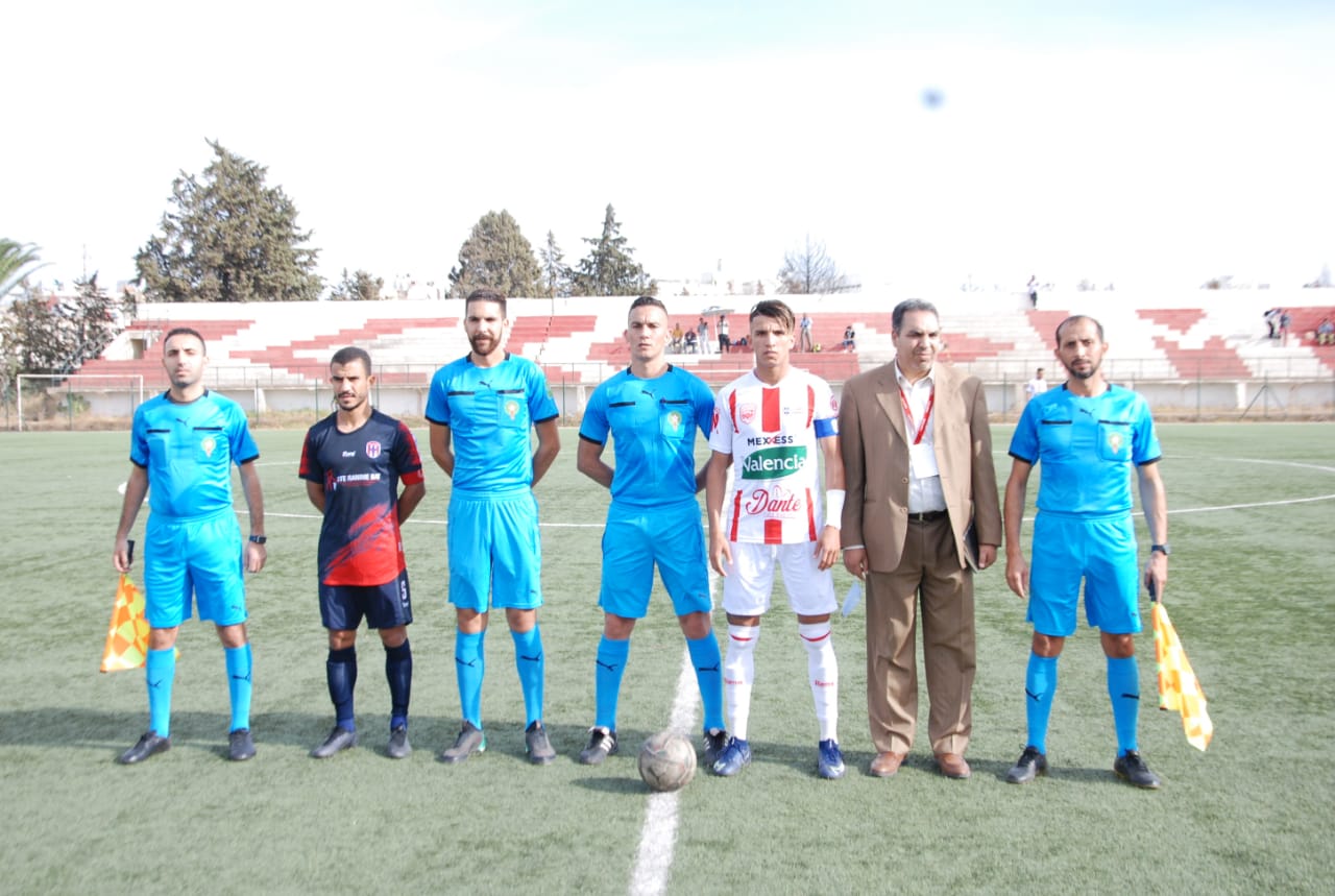 النادي المكناسي يواصل الريادة ويحقق الفوز على وداد تمارة النادي المكناسي يواصل الريادة ويحقق الفوز على وداد تمارة