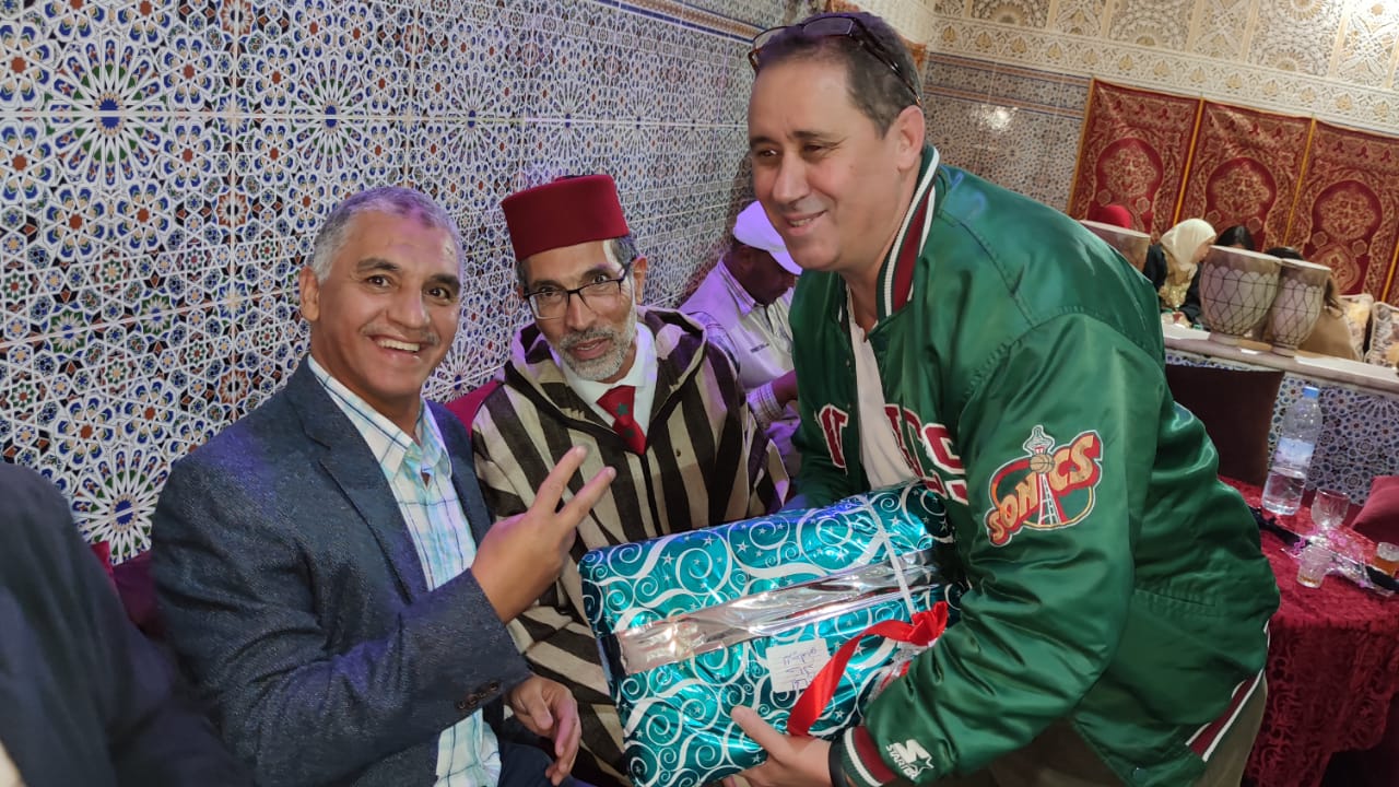 مكناس..جمعية روح التراث الصوفي للمديح والسماع برئاسة رئيسها الحاج معاد شبيهي تحتفي بالدورة الرابعة للمولوديات فيسبوك تويتر لينكدإن سكايب مشاركة عبر البريد طباعة مكناس..جمعية روح التراث الصوفي للمديح والسماع برئاسة رئيسها الحاج معاد شبيهي تحتفي بالدورة الرابعة للمولوديات فيسبوك تويتر لينكدإن سكايب مشاركة عبر البريد طباعة