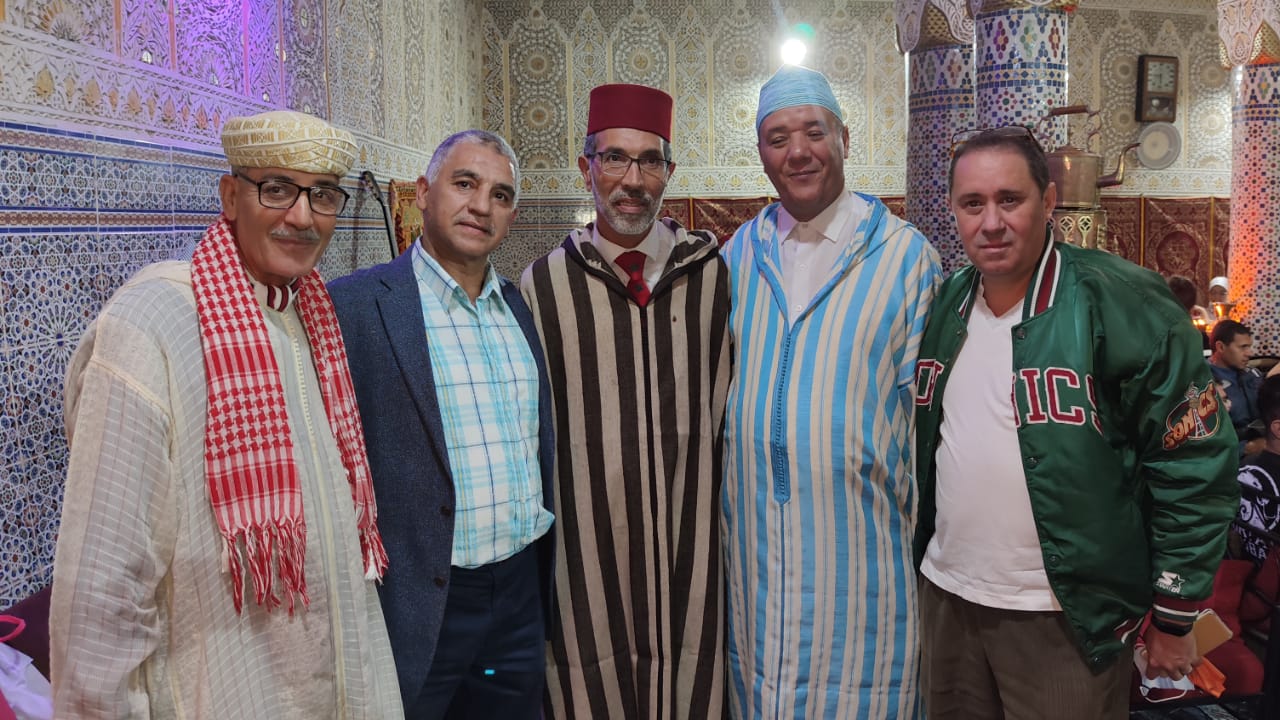 مكناس..جمعية روح التراث الصوفي للمديح والسماع برئاسة رئيسها الحاج معاد شبيهي تحتفي بالدورة الرابعة للمولوديات فيسبوك تويتر لينكدإن سكايب مشاركة عبر البريد طباعة مكناس..جمعية روح التراث الصوفي للمديح والسماع برئاسة رئيسها الحاج معاد شبيهي تحتفي بالدورة الرابعة للمولوديات فيسبوك تويتر لينكدإن سكايب مشاركة عبر البريد طباعة