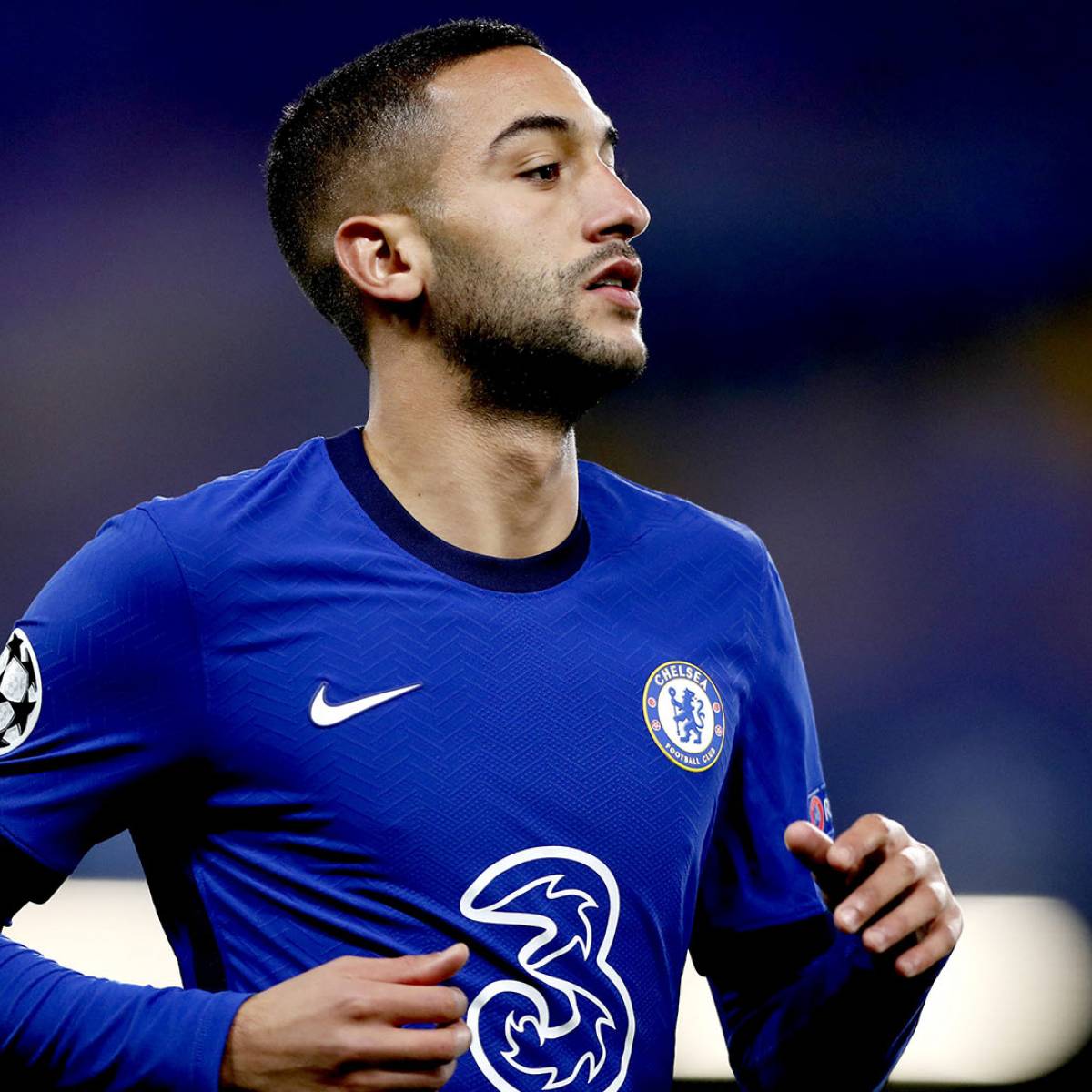 حكيم زياش بين مطرقة المشاركة في كأس أمم أفريقيا وسندان الإنتقال لبرشلونة....! حكيم زياش بين مطرقة المشاركة في كأس أمم أفريقيا وسندان الإنتقال لبرشلونة....!