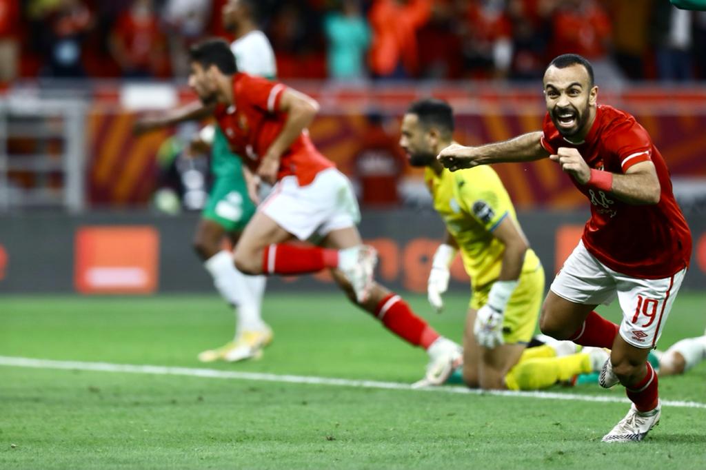 الأهلي المصري يتوج  بلقب السوبر الأفريقي