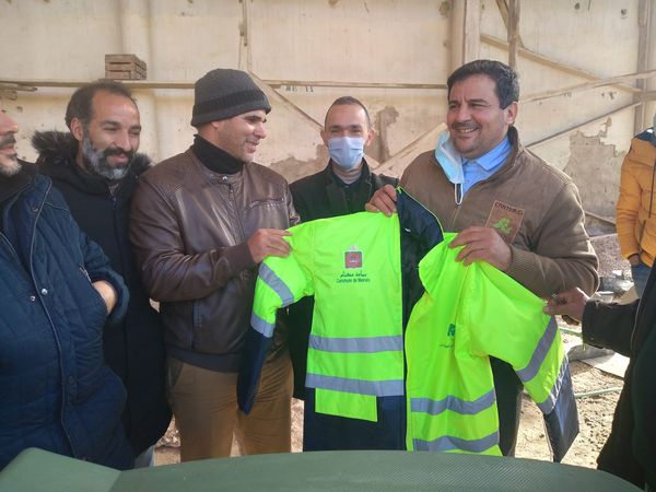 شركة موكومار الاسماعيلية لم تلتزم بوفائها وترفض التوقيع على محضر الاتفاق والعمال في اضراب ابتداء من عشية اليوم