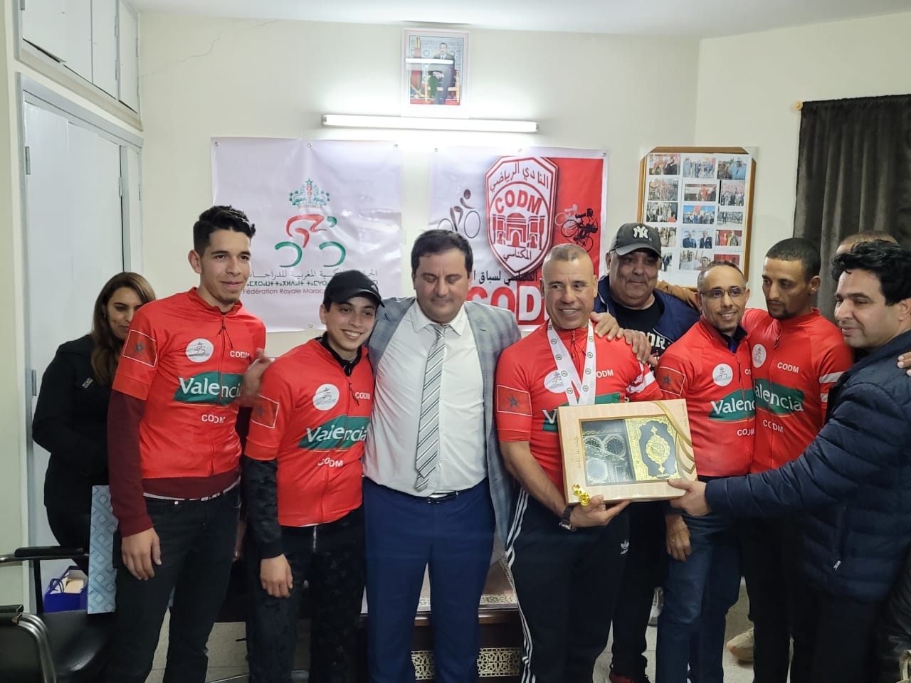 مائة يوم من عمر مجلس جماعة مكناس في انتظار إقلاع قطار التنمية. مائة يوم من عمر مجلس جماعة مكناس في انتظار إقلاع قطار التنمية.