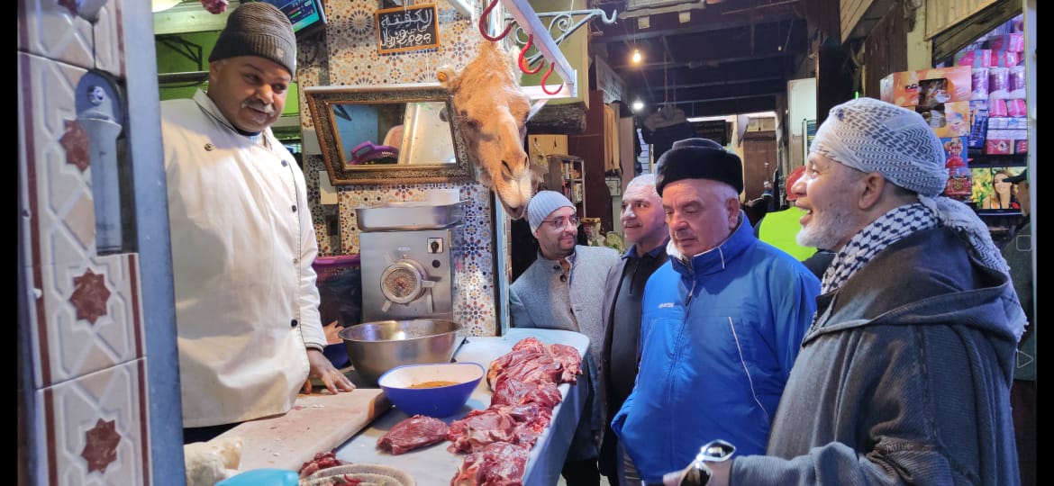 جزارة (كفتة) الجمل بقبة السوق بمكناس.