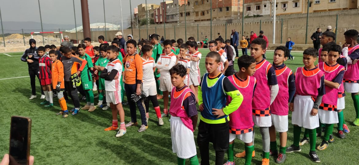 مكناس ): جمعية الأيادي المتضامنة لذوي الاحتياجات الخاصة /فرع مكناس تنظم النسخة الثالثة من دوري كرة القدم بشراكة مع :الجمعيات المدنية وتكرم فعاليات اعلامية ورياضية وجمعوية تحت شعار: كرة القدم القاطرة الرياضية رمز الوحدة الوطنية. مكناس ): جمعية الأيادي المتضامنة لذوي الاحتياجات الخاصة /فرع مكناس تنظم النسخة الثالثة من دوري كرة القدم بشراكة مع :الجمعيات المدنية وتكرم فعاليات اعلامية ورياضية وجمعوية تحت شعار: كرة القدم القاطرة الرياضية رمز الوحدة الوطنية.