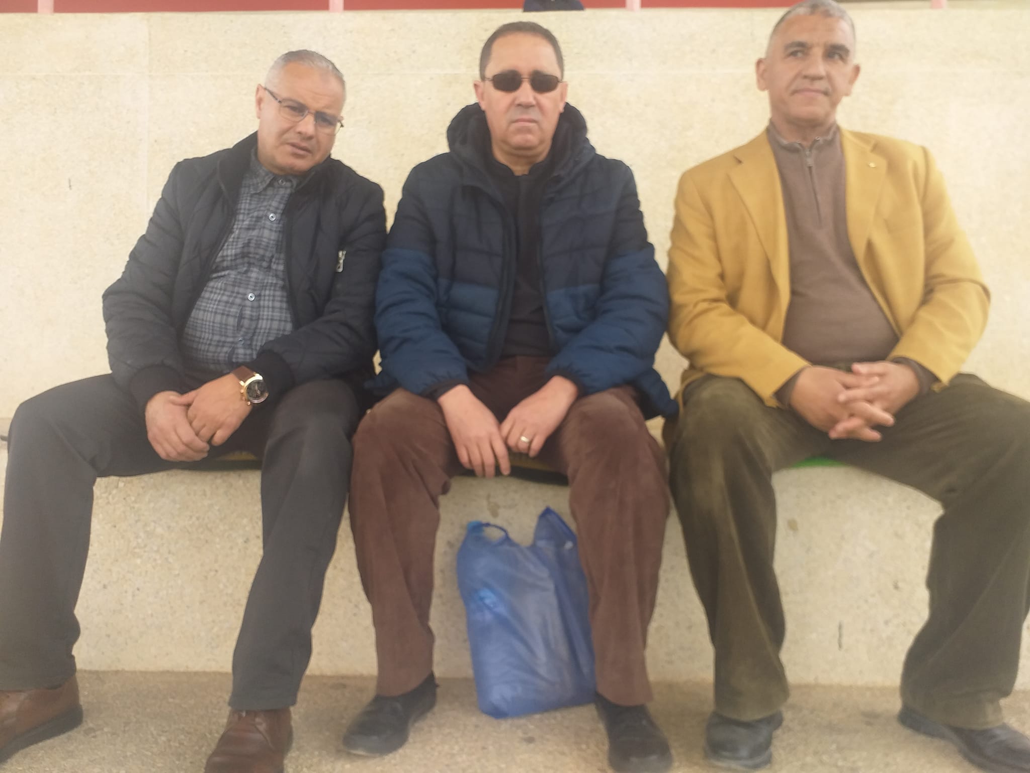 انتصار النادي المكناسي يزيد من أزمة وضعية النادي البلدي الورزازي. انتصار النادي المكناسي يزيد من أزمة وضعية النادي البلدي الورزازي.