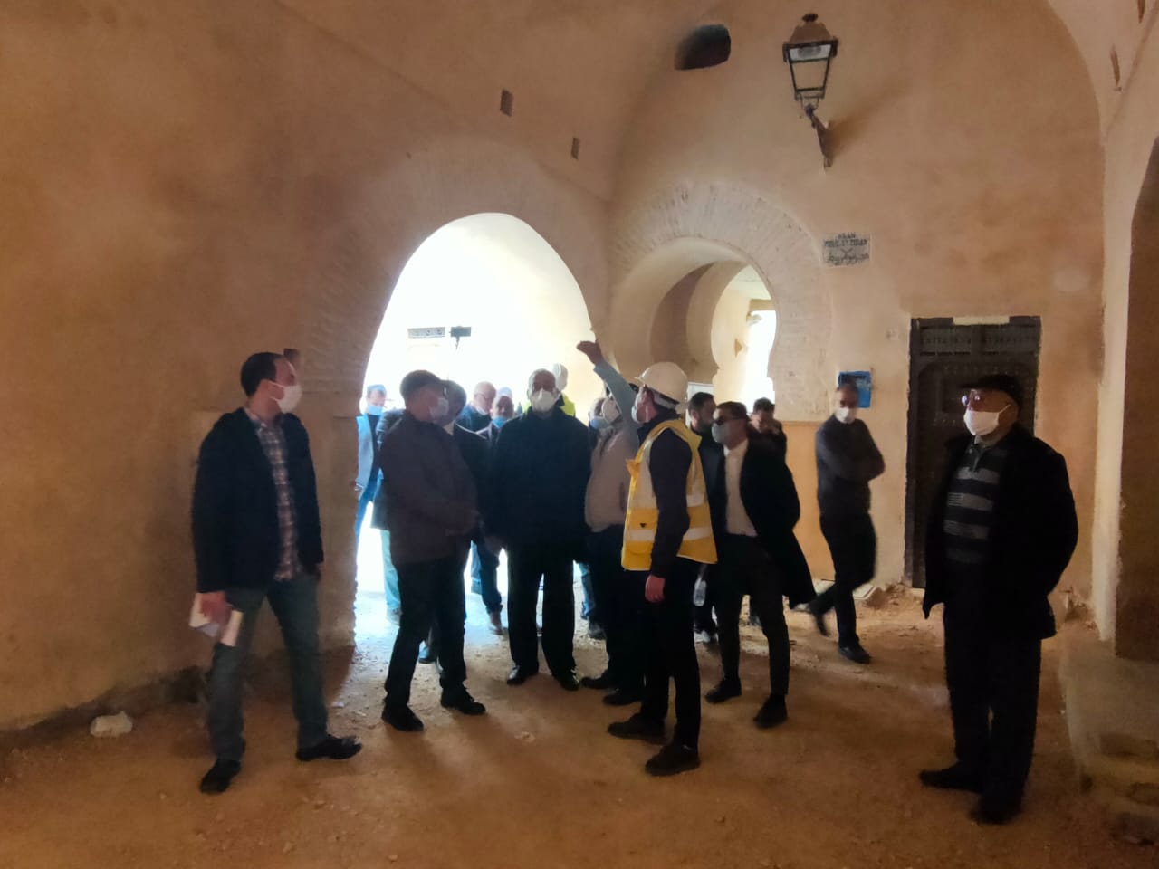 عامل عمالة مكناس في تفقد ميداني لمجموعة من أوراش تأهيل و تثمين المدينة العتيقة. عامل عمالة مكناس في تفقد ميداني لمجموعة من أوراش تأهيل و تثمين المدينة العتيقة.