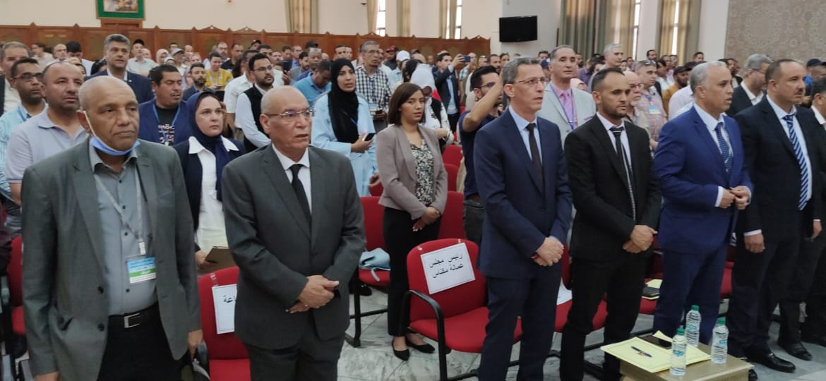 برنامج عمل مجلس عمالة مكناس يجمع فعاليات من المجتمع المدني لترتيب الأولويات وحاجيات المدينة برنامج عمل مجلس عمالة مكناس يجمع فعاليات من المجتمع المدني لترتيب الأولويات وحاجيات المدينة