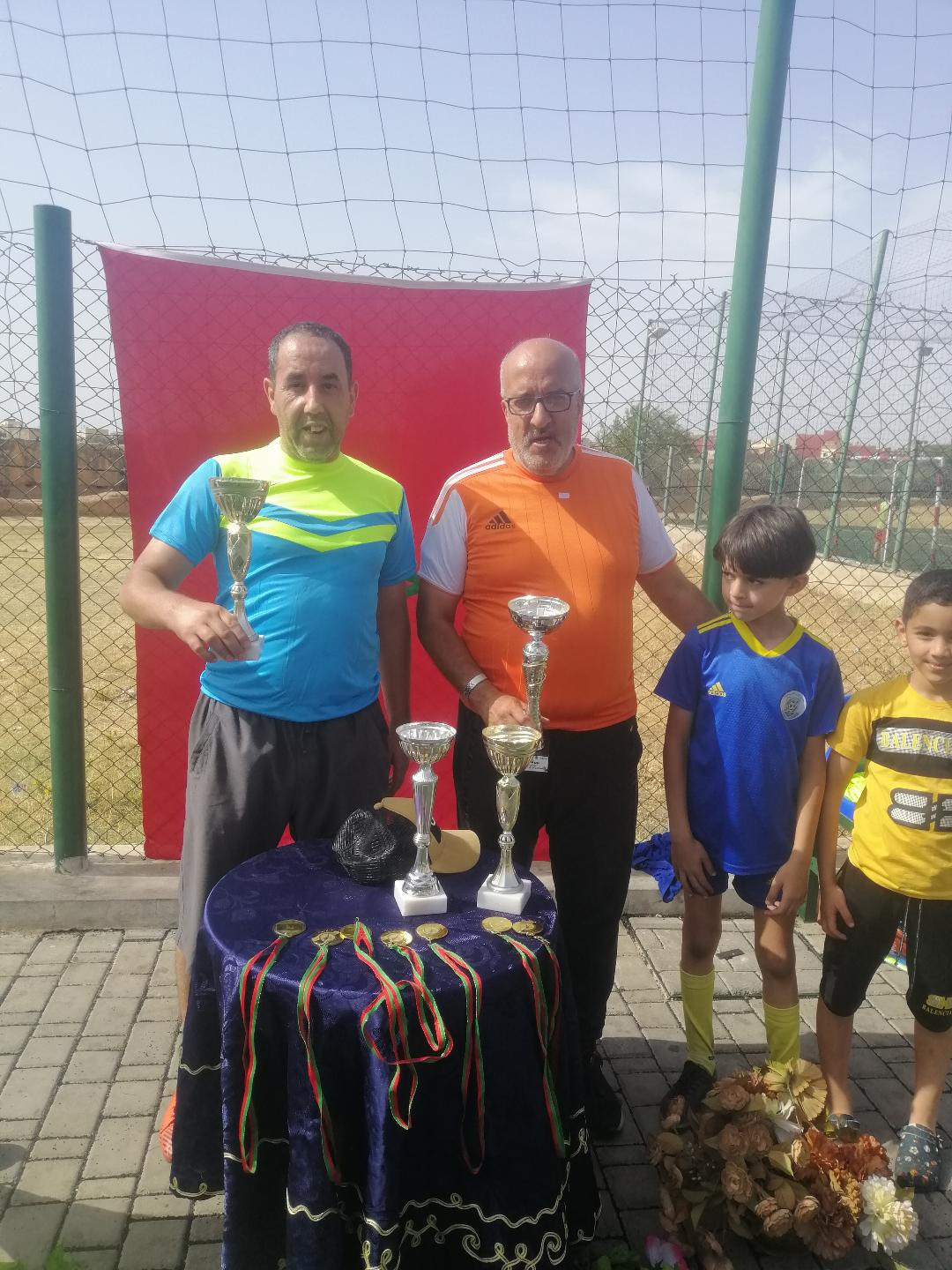 نادي رواد المستقبل لكرة القدم ينهى  موسمه الرياضي بجمالية كبيرة ويكرم  أولياء الأطفال