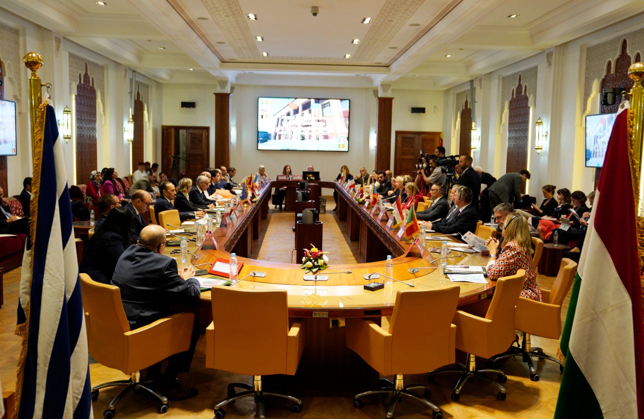 رئيس مجلس النواب يترأس مراسيم إطلاق مشروع التوأمة المؤسساتية بين مجلس النواب وعدد من البرلمانات الأوروبية ويلقي كلمة بالمناسبة رئيس مجلس النواب يترأس مراسيم إطلاق مشروع التوأمة المؤسساتية بين مجلس النواب وعدد من البرلمانات الأوروبية ويلقي كلمة بالمناسبة 