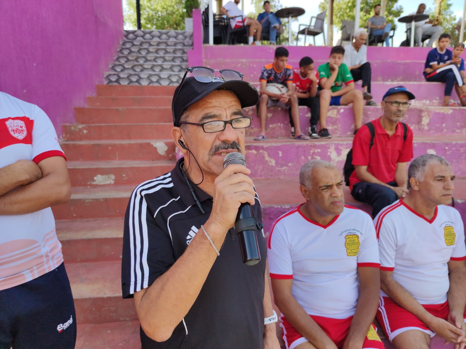 جمعيات رياضية بمكناس تقيم حفل تأبين للصحفي الراحل حسان شلو رحمة الله عليه   .