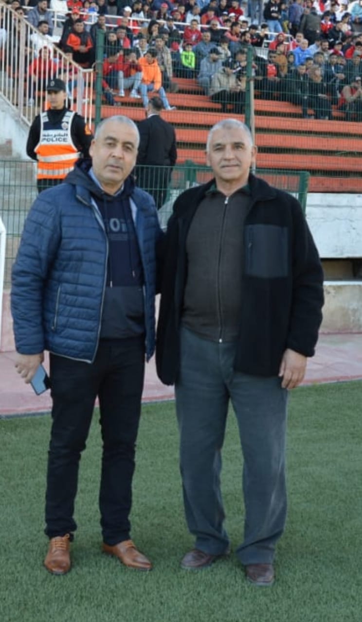 تعادل بصيغة الإخفاق غير المنتظر للنادي المكناسي أمام أولمبيك اليوسفية. تعادل بصيغة الإخفاق غير المنتظر للنادي المكناسي أمام أولمبيك اليوسفية.