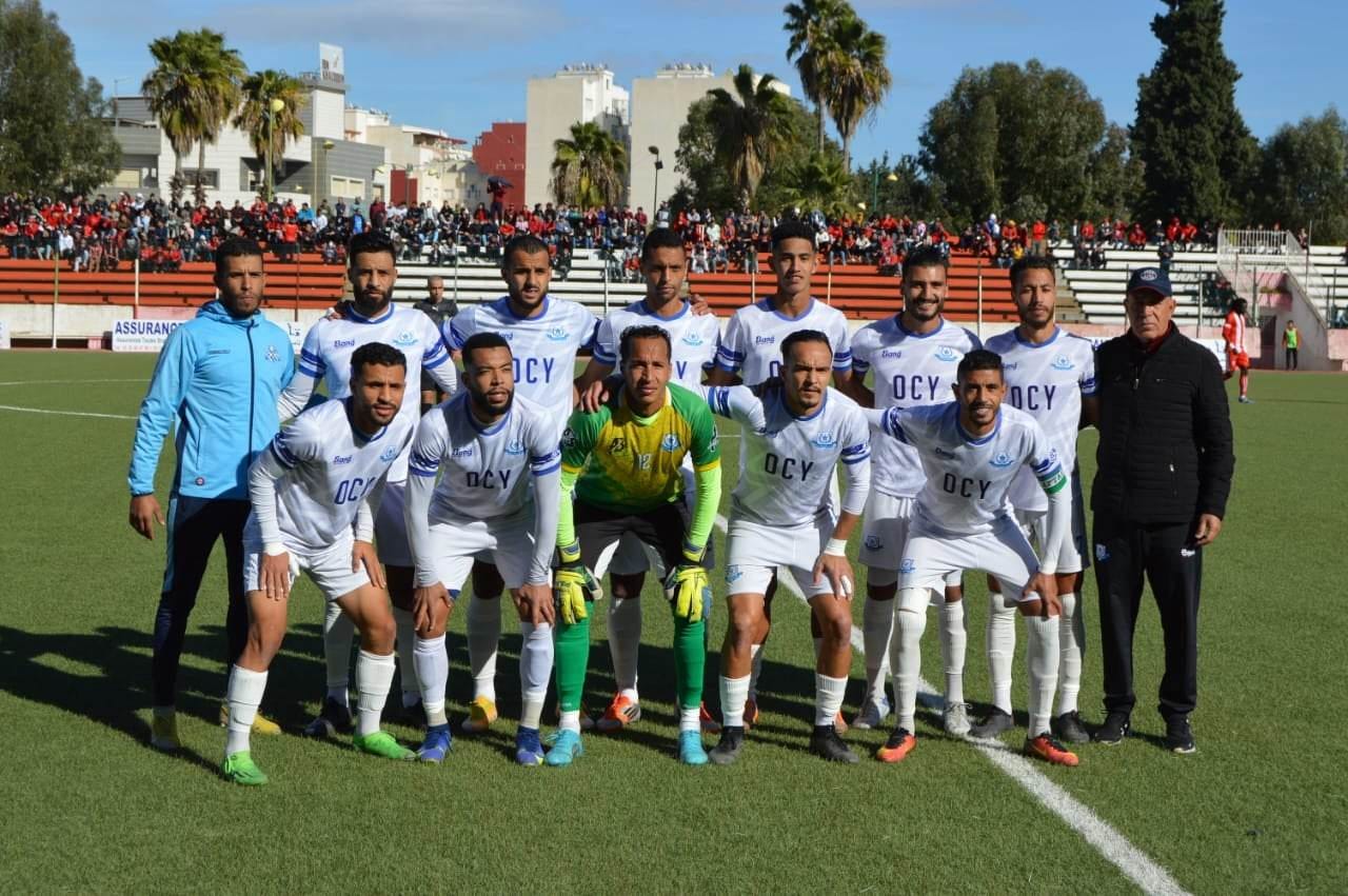 تعادل بصيغة الإخفاق غير المنتظر للنادي المكناسي أمام أولمبيك اليوسفية. تعادل بصيغة الإخفاق غير المنتظر للنادي المكناسي أمام أولمبيك اليوسفية.