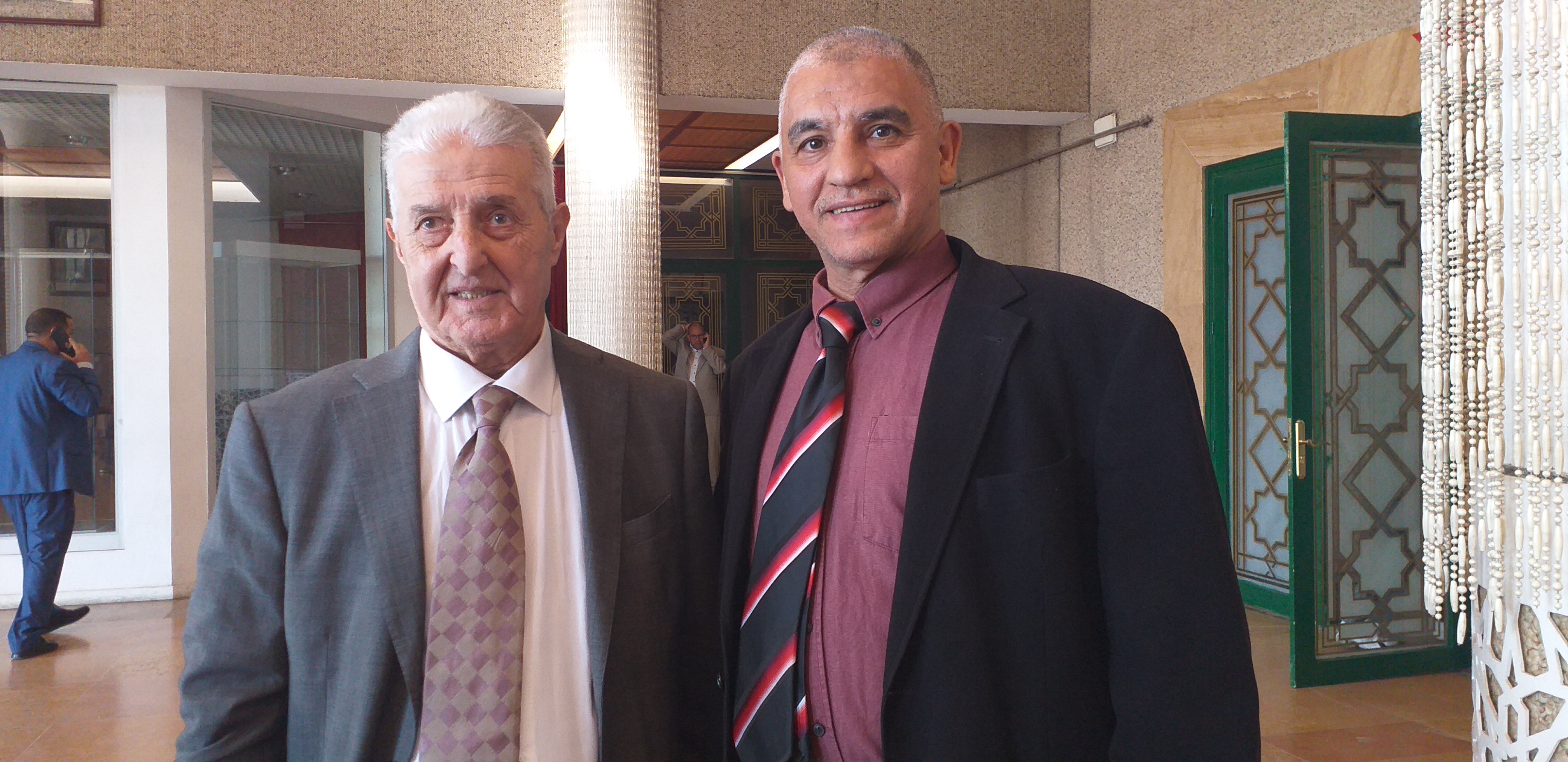 الجوار الطبيعي للعلاقات المغربية الاسبانية محور ندوة بالعيون من تنظيم الفدرالية المغربية لناشري الصحف الجوار الطبيعي للعلاقات المغربية الاسبانية محور ندوة بالعيون من تنظيم الفدرالية المغربية لناشري الصحف