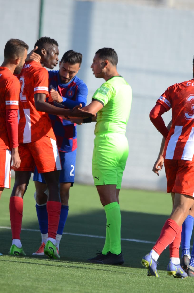 التعادل من قلب الناظور نتيجة منصفة للكوديم بعد ما واكب تلك المباراة من ضغوطات حديث الثأر.