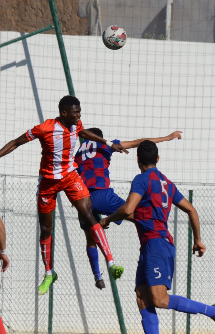 التعادل من قلب الناظور نتيجة منصفة للكوديم بعد ما واكب تلك المباراة من ضغوطات حديث الثأر.