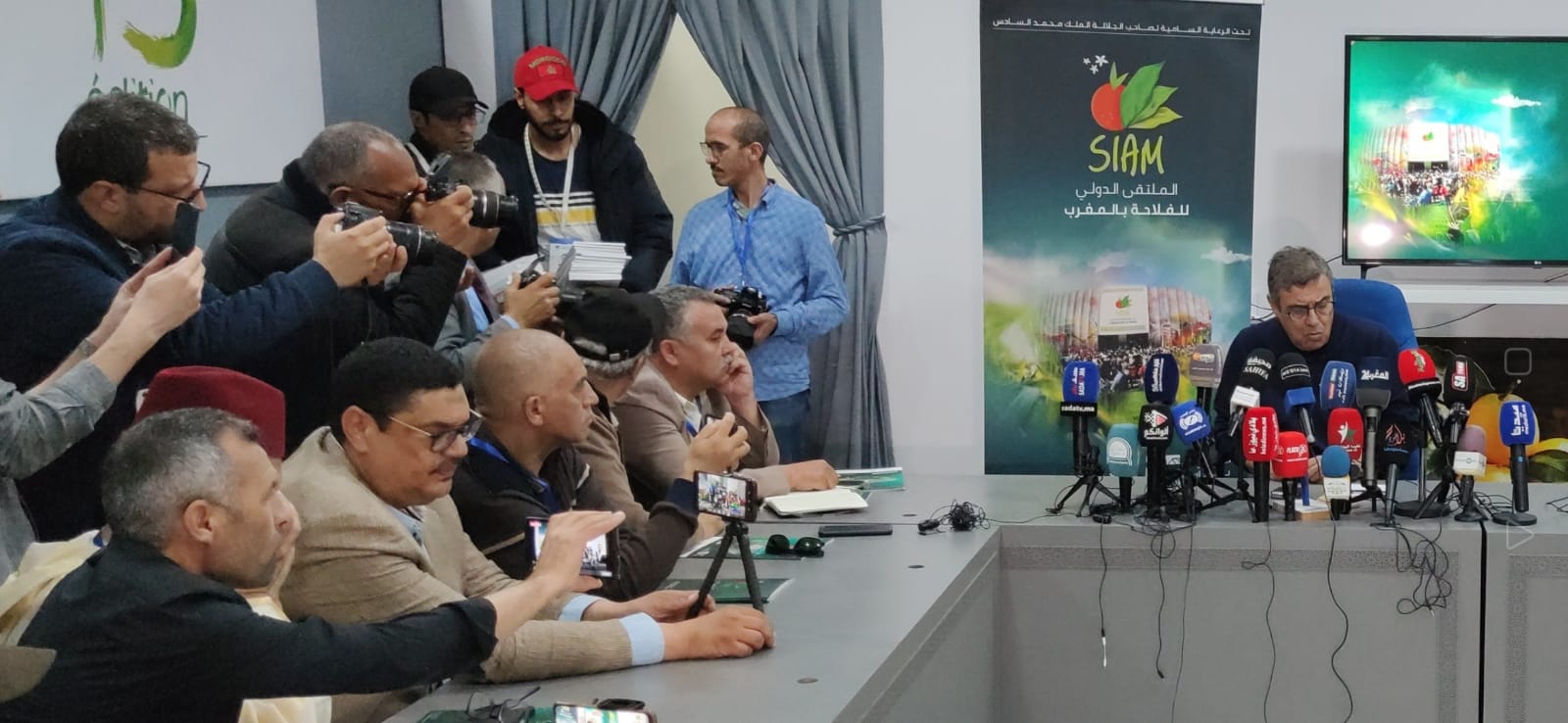 جواد الشامي يؤكد ان الدورة ال 15 من الملتقى الدولي للفلاحة ستكون ناجحة بكل المقاييس جواد الشامي يؤكد ان الدورة ال 15 من الملتقى الدولي للفلاحة ستكون ناجحة بكل المقاييس