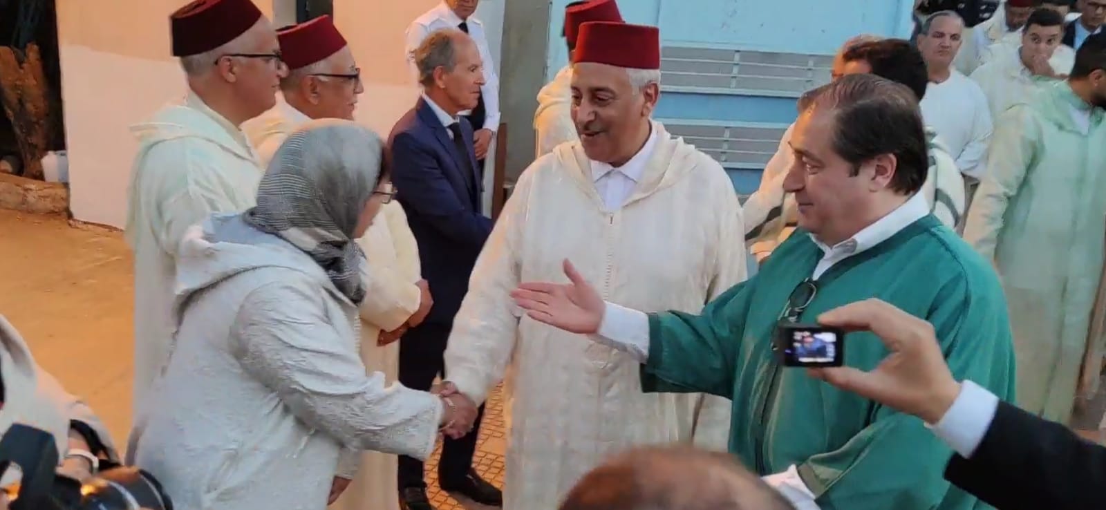 عامل عمالة مكناس يتراس افطار جماعي لفائدة نزلاء دار المسنين بمكناس