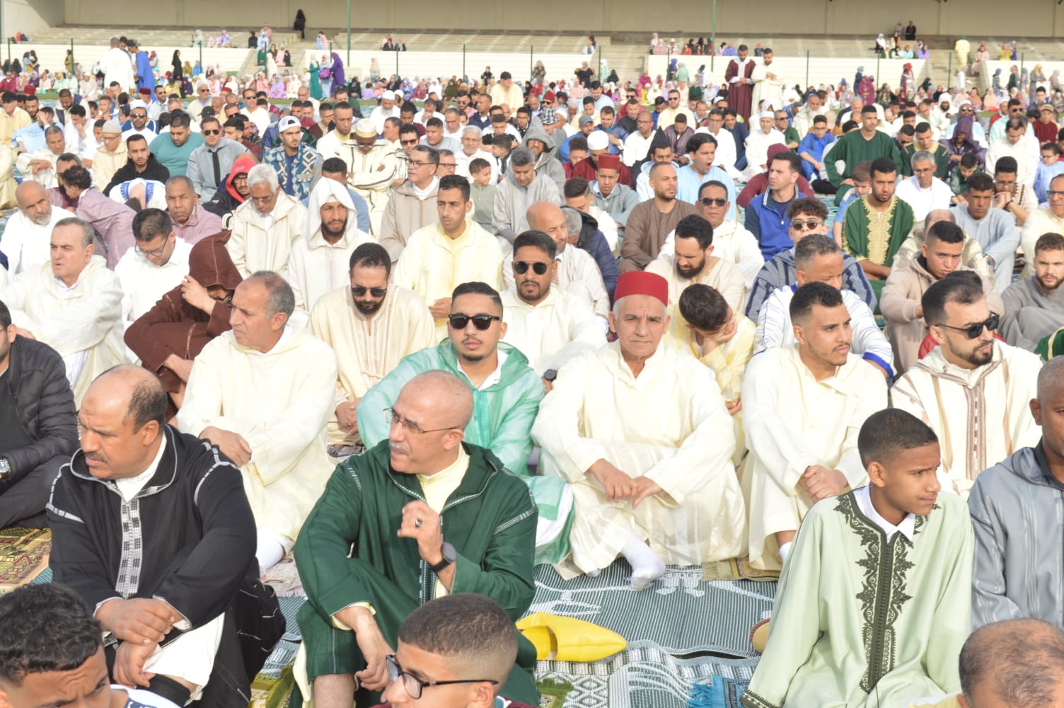 عامل عمالة مكناس يؤدي صلاة عيد الفطر بمصلى المنظر الجميل عامل عمالة مكناس يؤدي صلاة عيد الفطر بمصلى المنظر الجميل