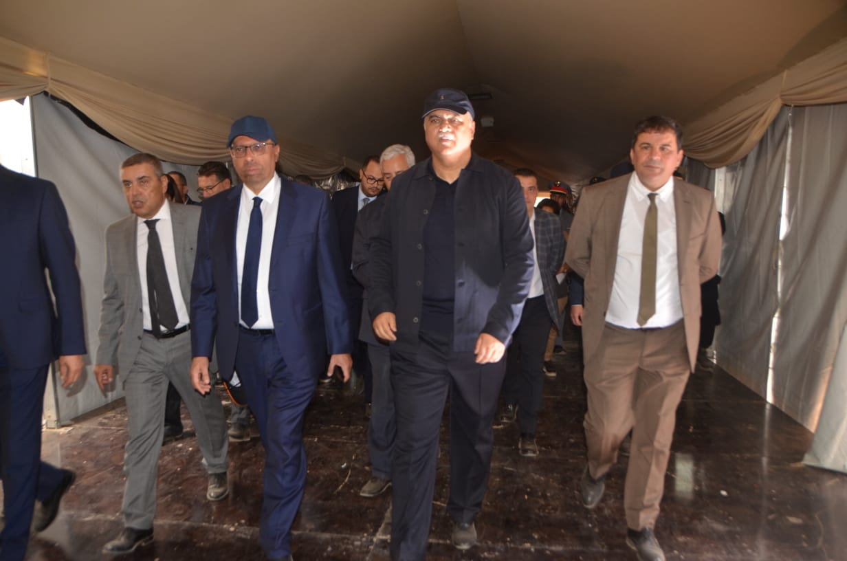 وزير الفلاحة ومسؤولين يتفقدون أشغال المعرض الدولي للفلاحة بمكناس