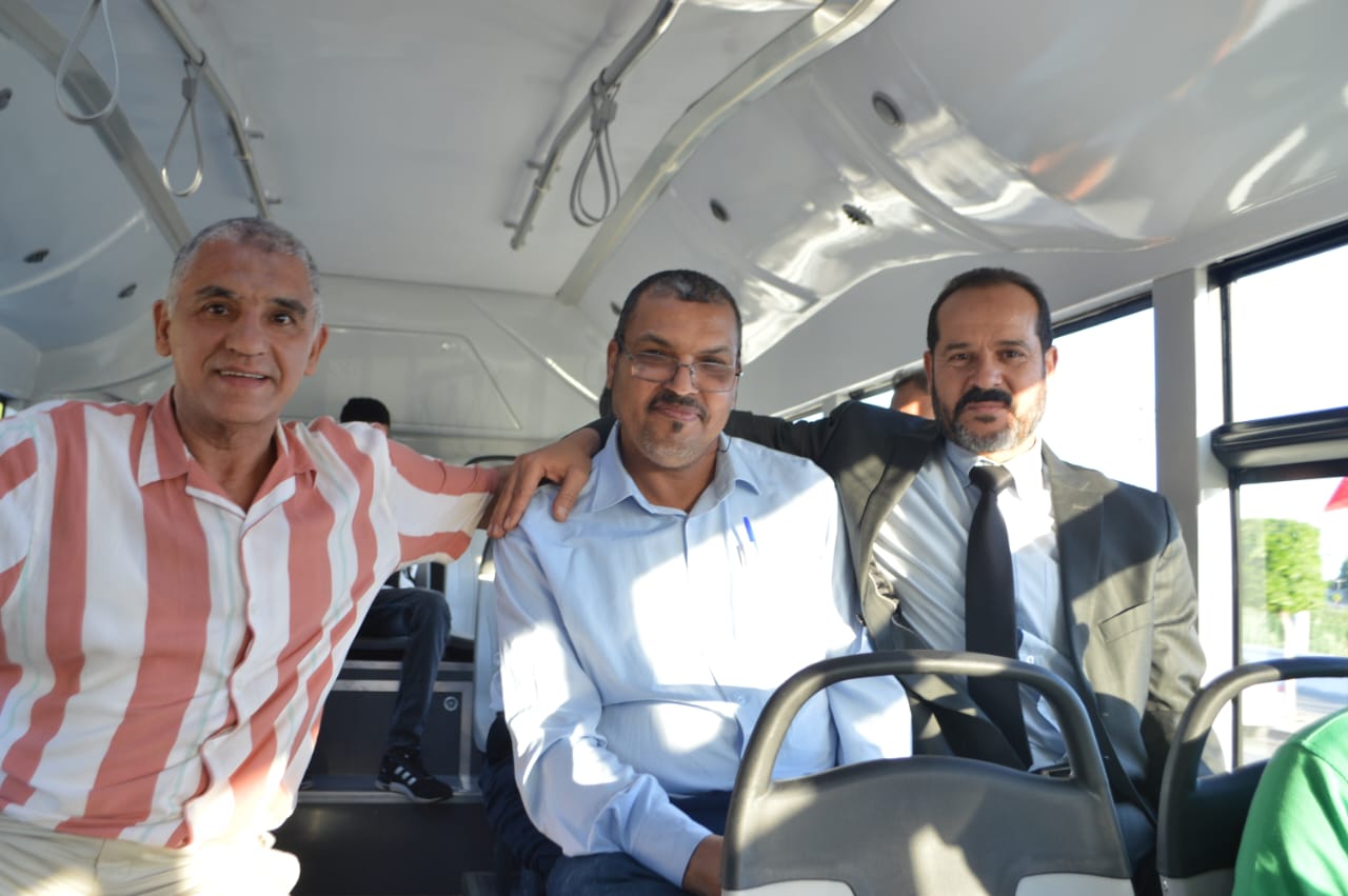 عامل عمالة مكناس السيد عبد الغني الصبار يدشن  أسطول الحافلات الجديدة لتعزيز النقل الحضري بالعاصمة الإسماعيلية