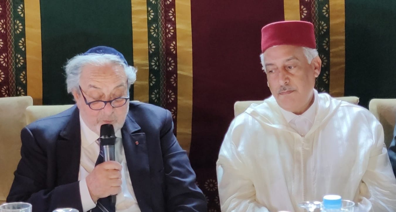 الطائفة اليهودية بالمغرب تحيي بالمقبرة اليهودية بمكناس طقوس هيلولة الطائفة اليهودية بالمغرب تحيي بالمقبرة اليهودية بمكناس طقوس هيلولة