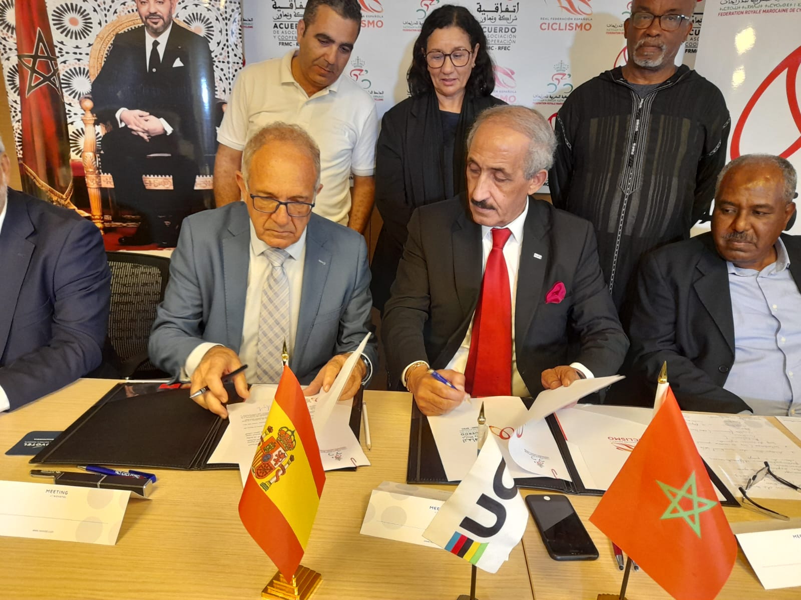 اتفاقية شراكة وتعاون بين الجامعتين الملكيتين المغربية والإسبانية للدراجات* اتفاقية شراكة وتعاون بين الجامعتين الملكيتين المغربية والإسبانية للدراجات*