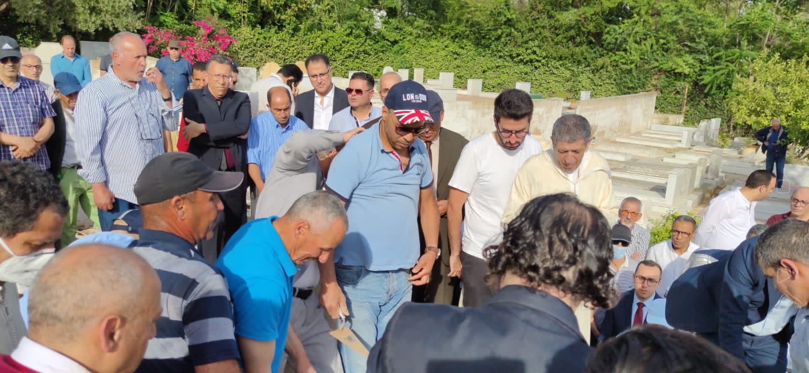 مكناس تودع  أحد رجالاتها  الابرار  الى متواه الأخير باسيدي لحلو  أول مؤسس  للنادي الرياضي المكناسي