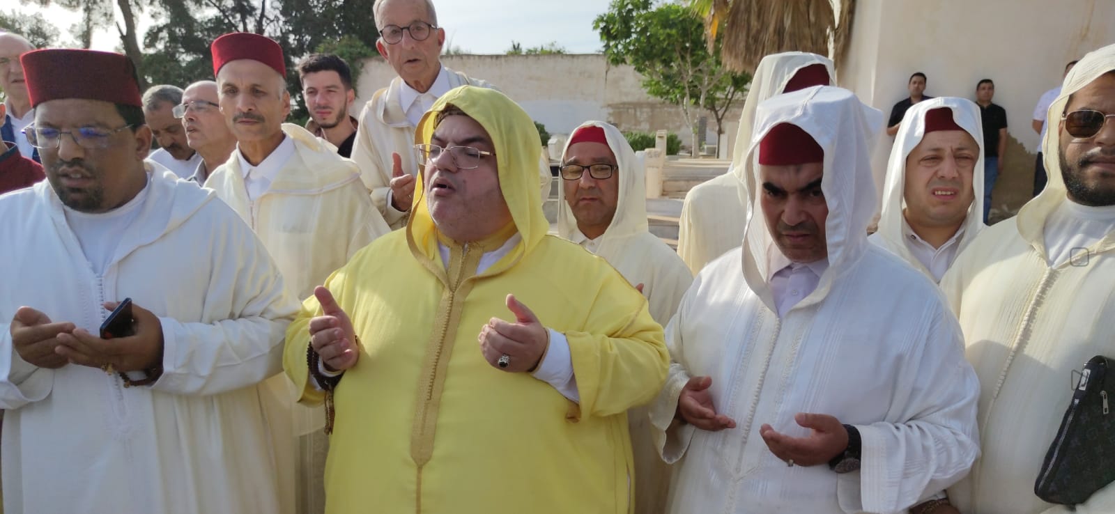 مكناس تودع  أحد رجالاتها  الابرار  الى متواه الأخير باسيدي لحلو  أول مؤسس  للنادي الرياضي المكناسي