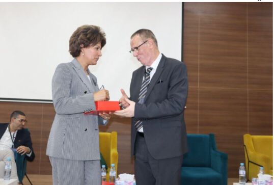 الرياضة للجميع الرياضة للجميع