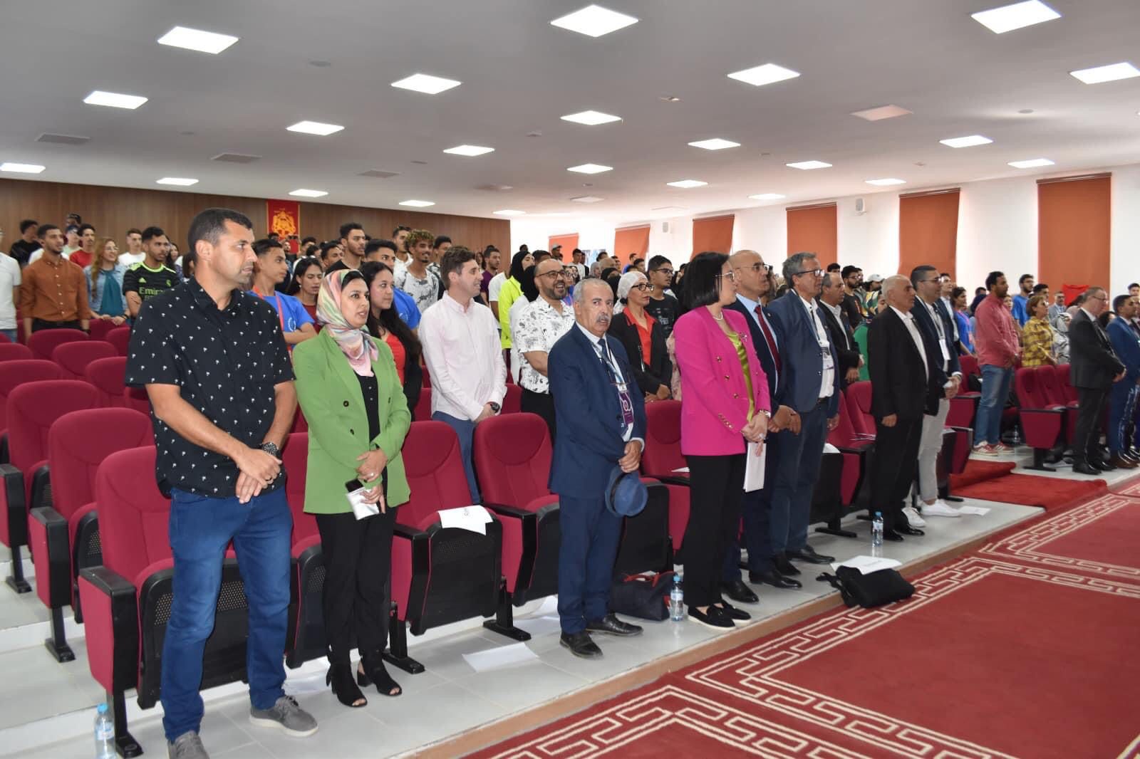 الرياضة للجميع الرياضة للجميع