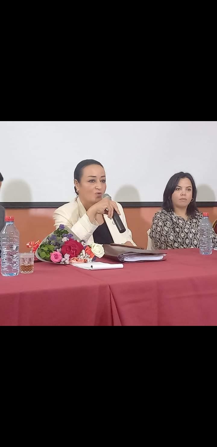 في ندوة نظمت على هامش مهرجان الدراما التلفزية مكناس المطالبة بمراجعة قانون الفنان وملاءمته مع الواقع المعاش وانتظارات كبيرة تشغل بال المهنيين لتنزيل النصوص التطبيقية للحماية الاجتماعية في ندوة نظمت على هامش مهرجان الدراما التلفزية مكناس المطالبة بمراجعة قانون الفنان وملاءمته مع الواقع المعاش وانتظارات كبيرة تشغل بال المهنيين لتنزيل النصوص التطبيقية للحماية الاجتماعية