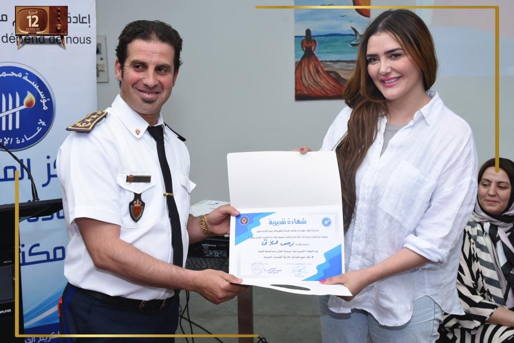 الفنانين والفنانات ضيوف مهرجان مكناس للدراما التلفزية في دورته الثانية عشر بزيارة لسجن تولال1 الفنانين والفنانات ضيوف مهرجان مكناس للدراما التلفزية في دورته الثانية عشر بزيارة لسجن تولال1