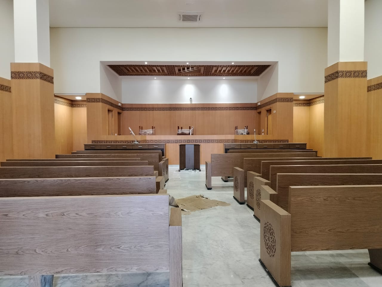 اعلان بخصوص تاريخ الشروع في العمل بمقر المحكمة الجديدة (بحمرية) بمكناس اعلان بخصوص تاريخ الشروع في العمل بمقر المحكمة الجديدة (بحمرية) بمكناس