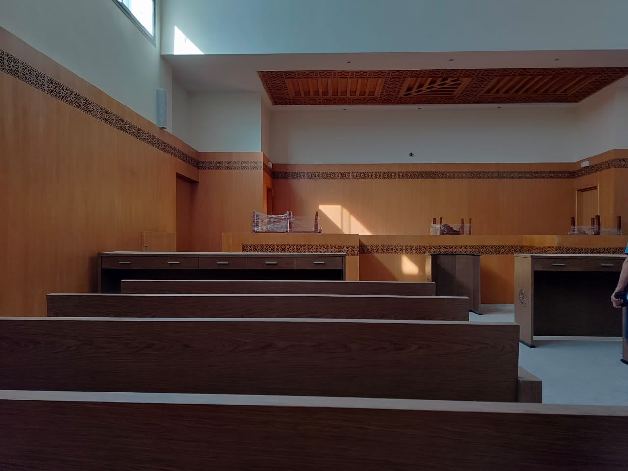 اعلان بخصوص تاريخ الشروع في العمل بمقر المحكمة الجديدة (بحمرية) بمكناس اعلان بخصوص تاريخ الشروع في العمل بمقر المحكمة الجديدة (بحمرية) بمكناس