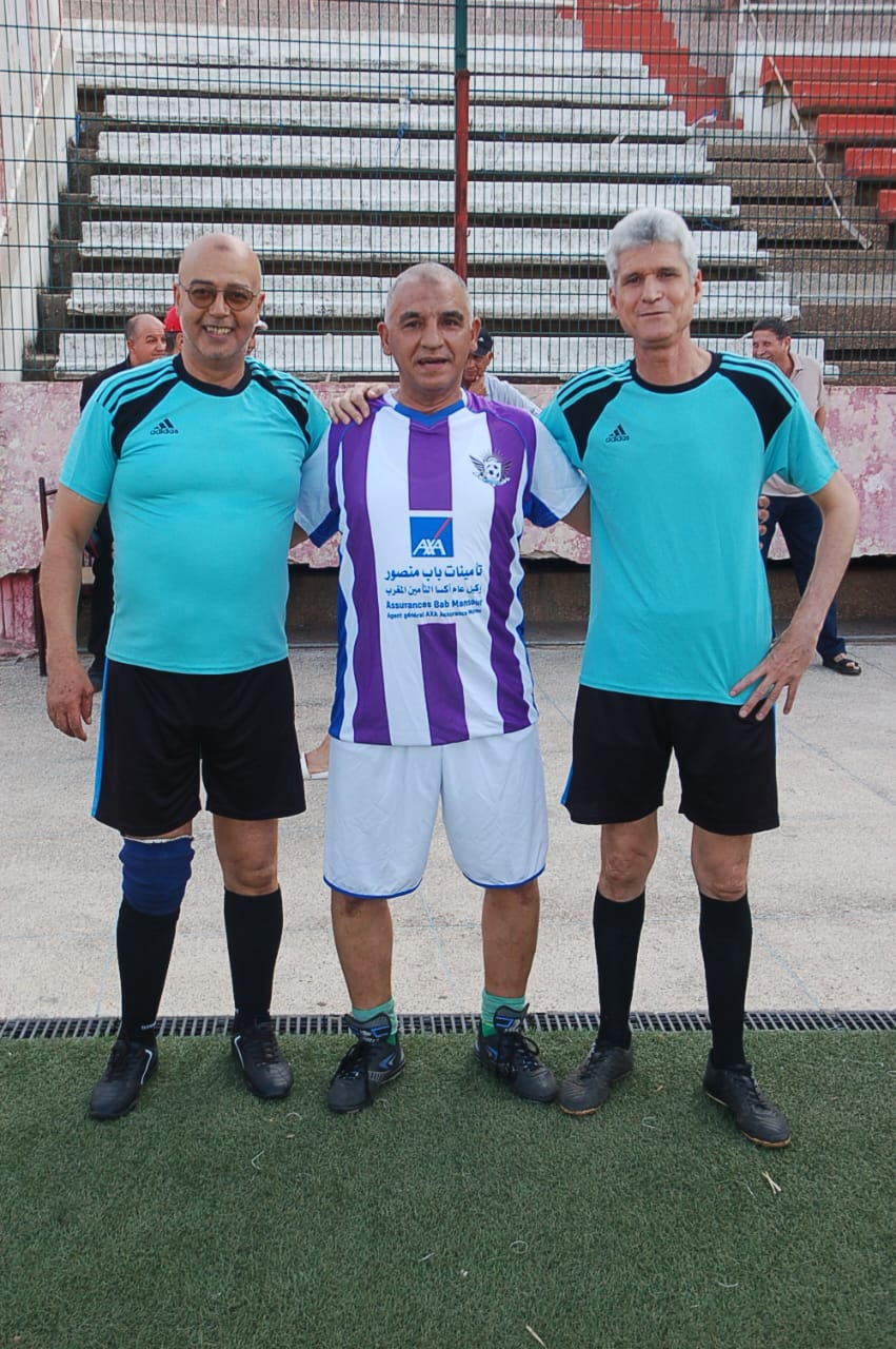 تكريم اللاعب السابق للكوديم “محسن الشوفي” أحد الوجوه التي اعطت الشيء الكثير للعاصمة الاسماعيلية تكريم اللاعب السابق للكوديم “محسن الشوفي” أحد الوجوه التي اعطت الشيء الكثير للعاصمة الاسماعيلية