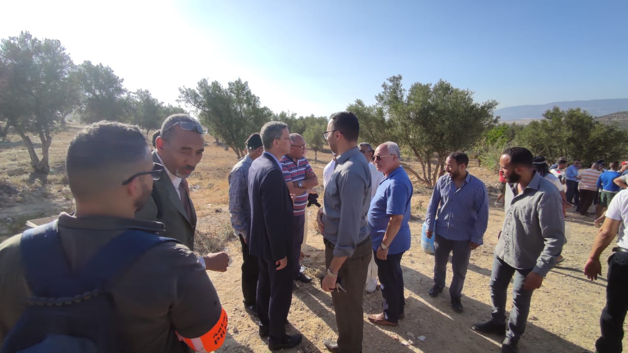 جنازة أبو بكر بلكورة تؤلف بين مختلف أطياف القوى السياسية بمكناس     و العاصمة الإسماعيلية تودع  أحد رجالاتها  الابرار  الى متواه الأخير