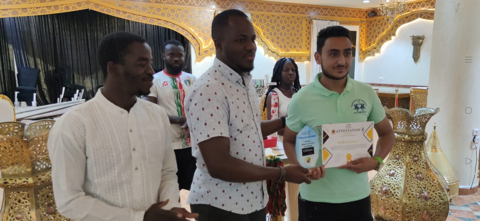 حفل تتويج فريق كرة القدم حفل تتويج فريق كرة القدم