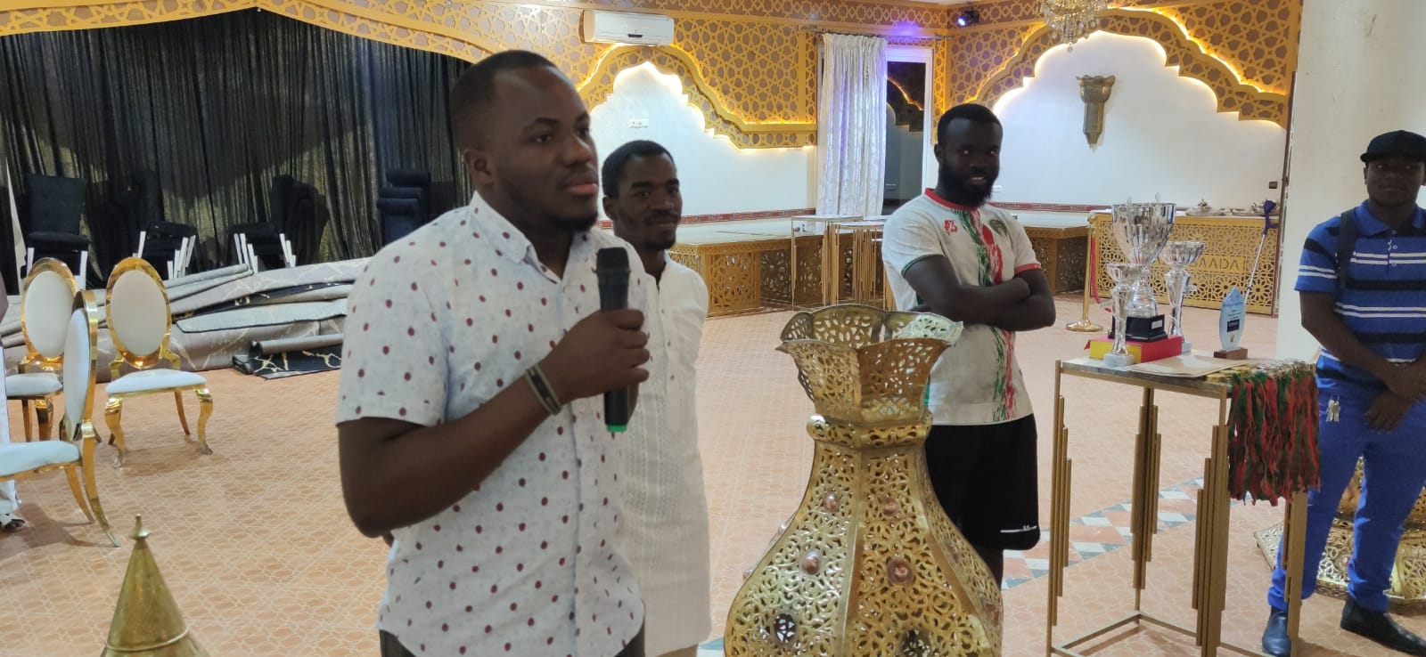 حفل تتويج فريق كرة القدم حفل تتويج فريق كرة القدم