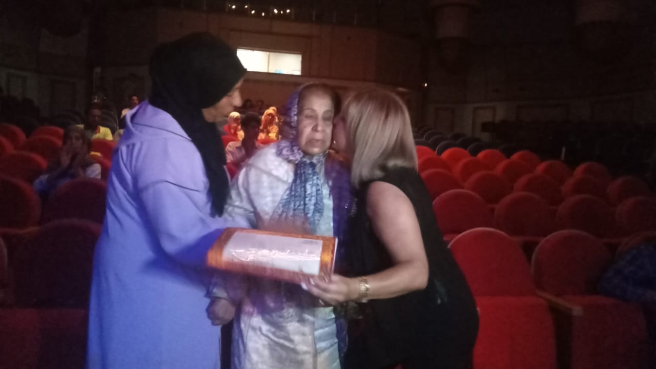 المديرية الاقليمية للثقافة و جمعية تنمية المرأة والطفل للتضامن الإنساني بمكناس ينظمان حفلا فنيا بمناسبة عيد العرش. وتكريم الاديبة والباحثة الوطنية سفيرة الوحدة الترابية فاطمة فكري مديرة لافوندسيون. المديرية الاقليمية للثقافة و جمعية تنمية المرأة والطفل للتضامن الإنساني بمكناس ينظمان حفلا فنيا بمناسبة عيد العرش. وتكريم الاديبة والباحثة الوطنية سفيرة الوحدة الترابية فاطمة فكري مديرة لافوندسيون.