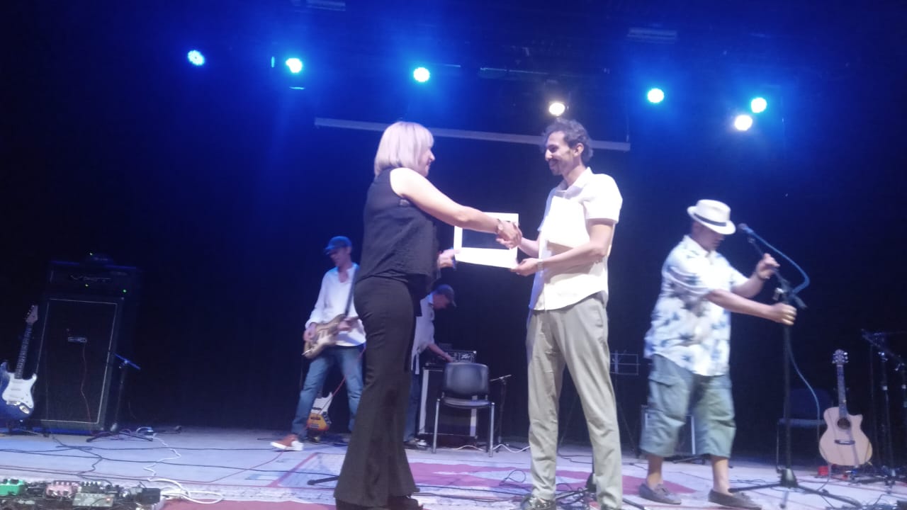 المديرية الاقليمية للثقافة و جمعية تنمية المرأة والطفل للتضامن الإنساني بمكناس ينظمان حفلا فنيا بمناسبة عيد العرش. وتكريم الاديبة والباحثة الوطنية سفيرة الوحدة الترابية فاطمة فكري مديرة لافوندسيون. المديرية الاقليمية للثقافة و جمعية تنمية المرأة والطفل للتضامن الإنساني بمكناس ينظمان حفلا فنيا بمناسبة عيد العرش. وتكريم الاديبة والباحثة الوطنية سفيرة الوحدة الترابية فاطمة فكري مديرة لافوندسيون.