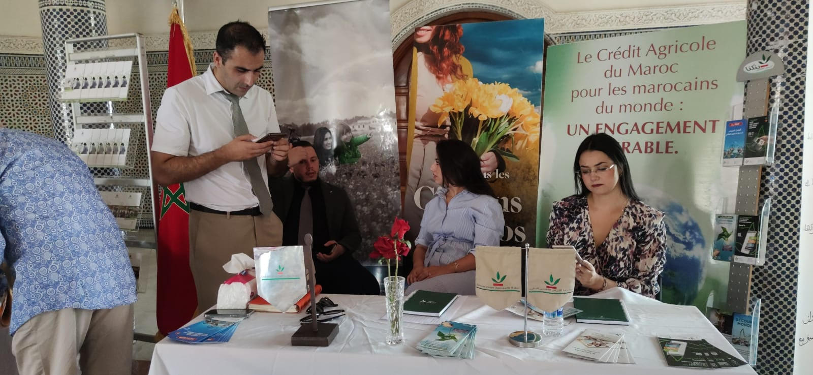 عامل مكناس يتواصل مع مغاربة العالم  في يومهم الوطني